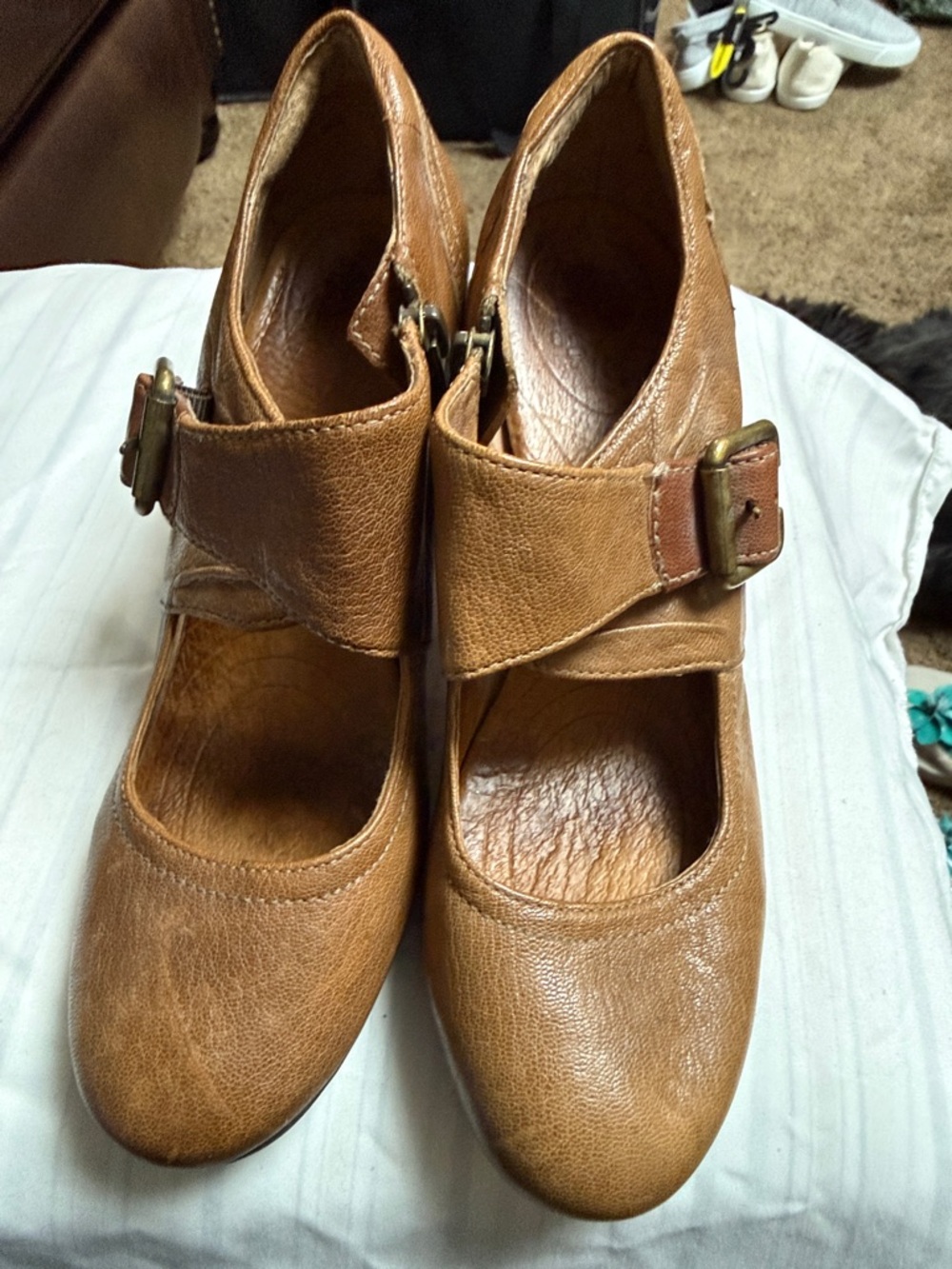 Clarks Tan Leather Mary Janes with Buckle Strap
